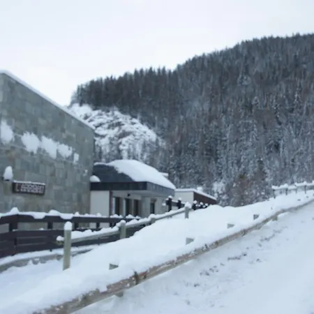 Appartement Montagnard Avec Wifi à 100m Des Pistes De Pra Loup 1600 - Fr-1-165a-64 *